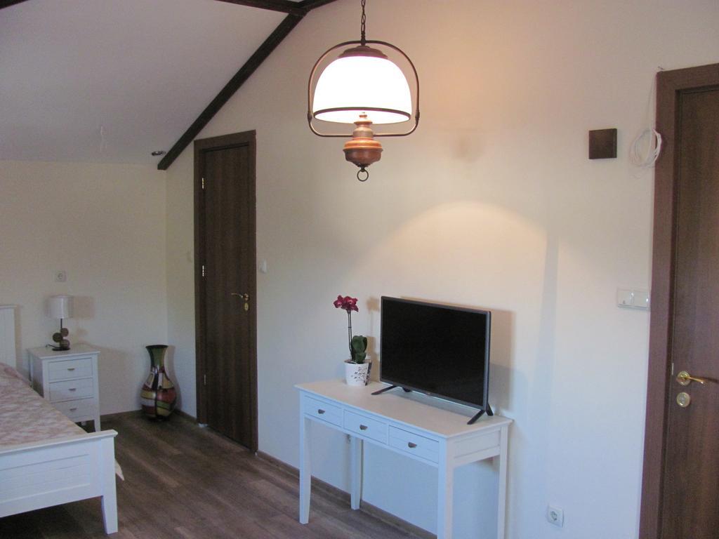 Guest House Villa Elma Nevsha Quarto foto